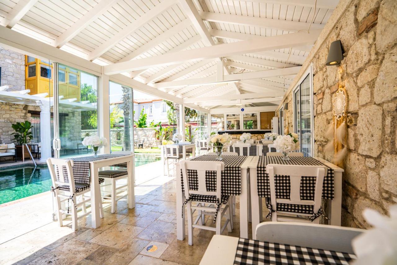 Hotel De Gold Alacati Cesme Exterior photo