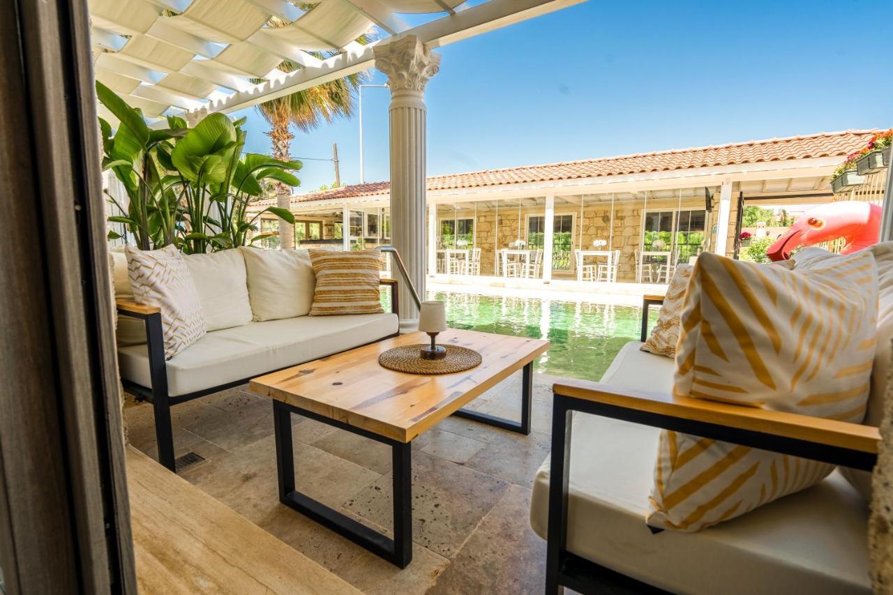 Hotel De Gold Alacati Cesme Exterior photo